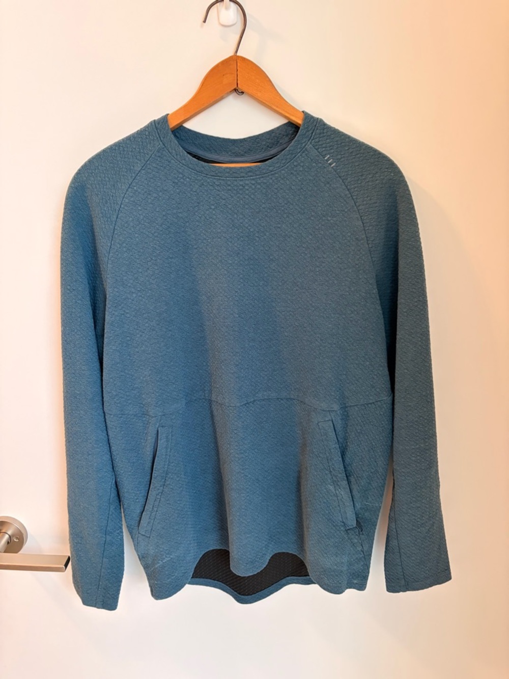 Lululemon Men's Casual Crewneck Sweater Blue